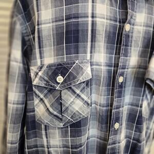 Helix Button Up Shirt Men XL Navy Blue Plaid Long Sleeve Urban Cowboy grunge